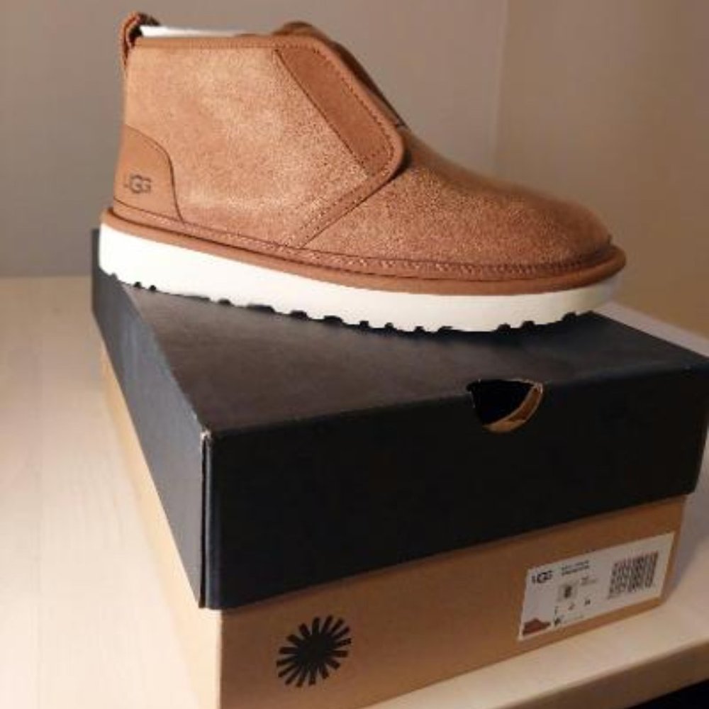 NIB Men's UGG Neumel Flex Boots - Chestnut